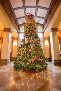 Patton's Christmas Trees - Professional Decorating Dallas